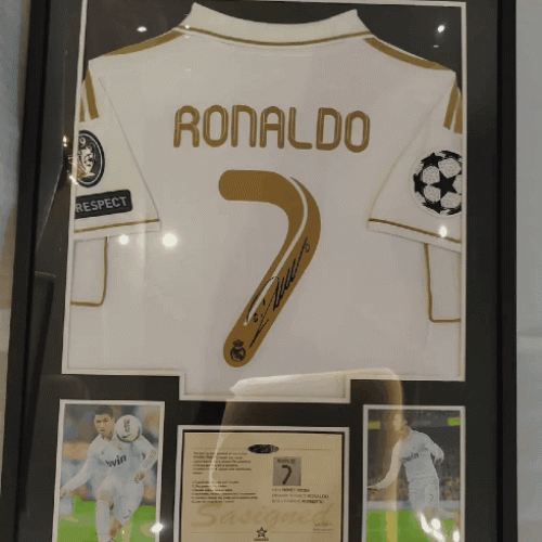 Cristiano Ronaldo Autographed Jersey - #7 White Portugal