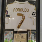 Cristiano-auto-jersey-pin-white-portugal