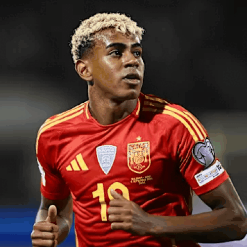 Lamine Yamal Photo - Spain World Cup Qualification - On Field In Red Jersey