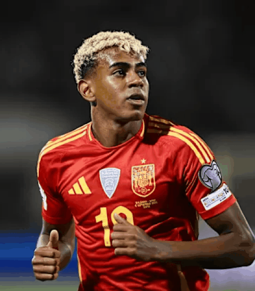 Lamine Yamal Photo - Spain World Cup Qualification - On Field In Red Jersey