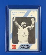 UNC-Jordan-2pin-1.webp