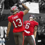 b-PIN-Mike-Evans-AUtograph-skypoint.webp