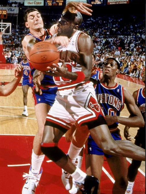 mj-Foul-detroit-pic.webp