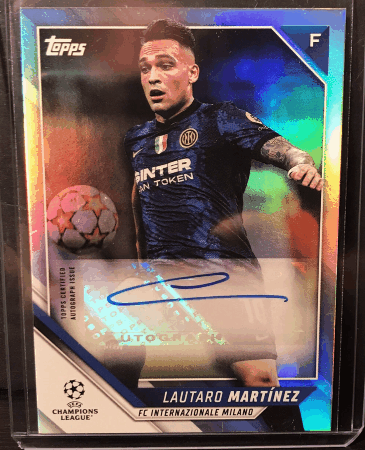 Lautaro Martinez Topps Autographed 2022 Trading Card UEFA Champions